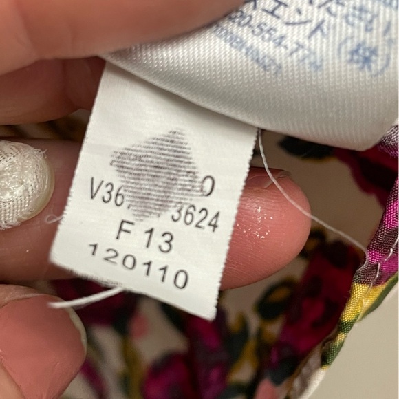 Lands’ End women’s size 8 Petite Floral supima cotton pink - Picture 4 of 10